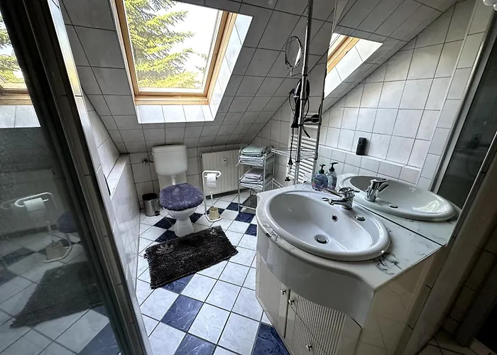 T Und T Gbr * Bad Klosterlausnitz