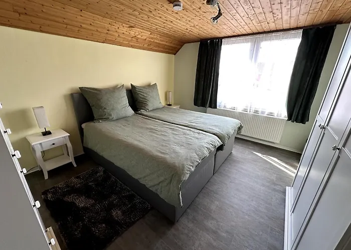 T Und T Gbr Daire Bad Klosterlausnitz